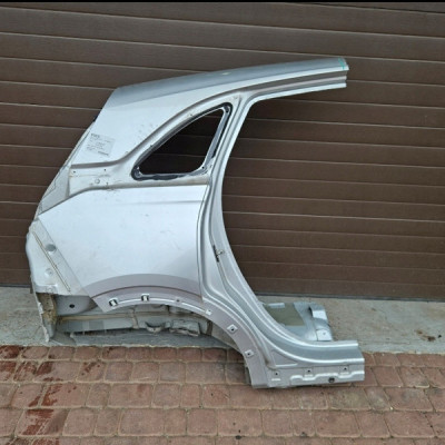 Cwiartka tył tylna błotnik próg słupek dupa prawa Opel Crossland X