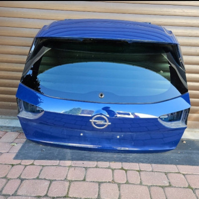 Klapa tył tylna kombi Niebieska Opel Insignia B Z23A