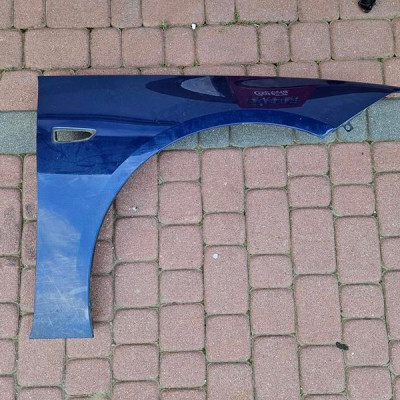 Błotnik przód przedni prawy prawe Niebieskie Opel Insignia B Z23A