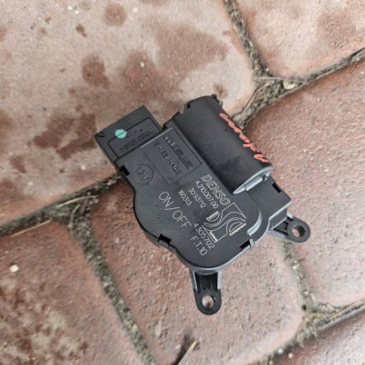 Silniczek nagrzewnicy Corsa D E EUROPA Opel ADAM A21000700