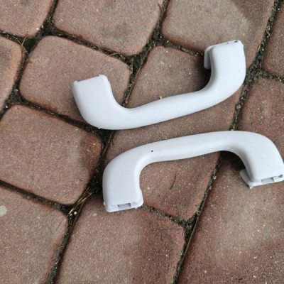 Rączka uchwyt podsufitki mocowanie wspornik EUROPA Opel ADAM