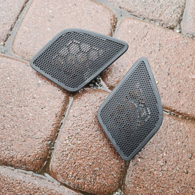 Kratka deski lewa prawa głośnika RENAULT MEGANE 4 IV 281C21659R, 281C27603R