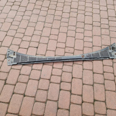 Podszybie górne osłona komory EUROPA RENAULT MEGANE 4 IV 668115544R