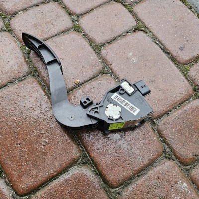 Pedał gazu potencjometr EUROPA RENAULT MEGANE 4 IV 180020000R