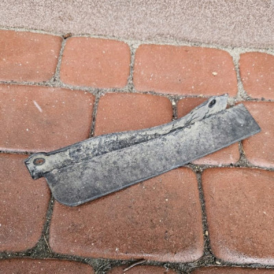 Hokej dolny zderzaka wzmocnienie listwa RENAULT MEGANE 4 IV 622566016R