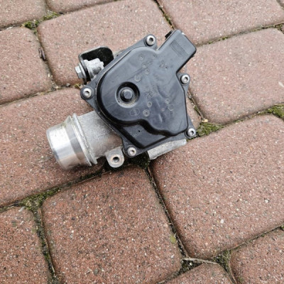 Przepustnica przepływka 1.5 RENAULT MEGANE 4 IV 161A03415R