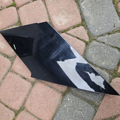 Listwa wykończeniowa błotnika RENAULT MEGANE 4 IV 960336496R 738592173R