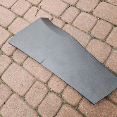 Obudowa słupka lewa podsufitki osłona RENAULT MEGANE 4 IV 769165856R