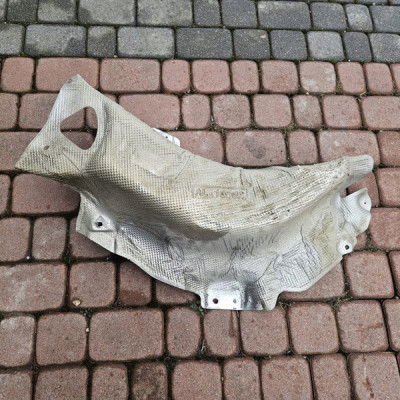 Obudowa osłona termiczna wydechu RENAULT MEGANE 4 IV 205409963R