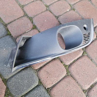 Kratka halogenu prawa chrom chromowana RENAULT MEGANE 4 IV 261A28562R