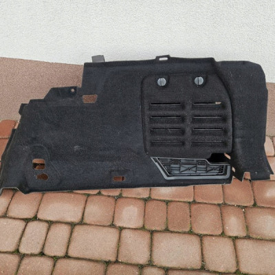 Boczek tapicerka bagażnika kombi prawa RENAULT MEGANE 4 IV 849505685R