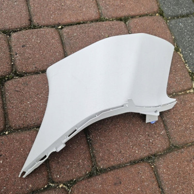 Obudowa słupka bagażnika podsufitki osłona RENAULT MEGANE 4 IV 769379255R