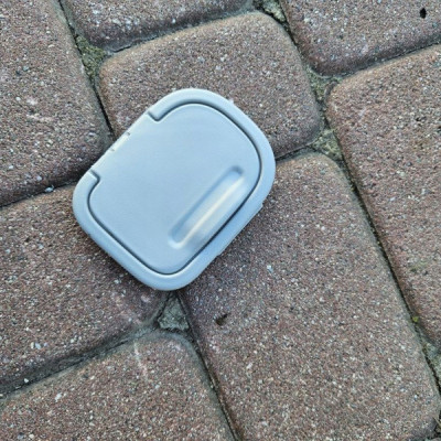 Plastik zaślepka podsufitki PROACE CITY Berlingo Rifter Combo 9838280977