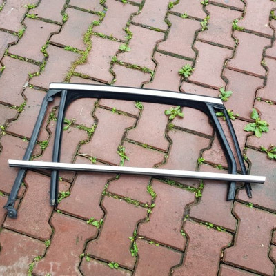 Uszczelka chrom Opel Astra J IV 4 Hatchback