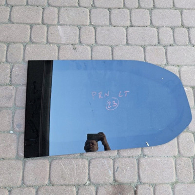 Szyba tył tylna LEWA ciemna LONG 2023R PROACE CITY Berlingo Combo E Rifter