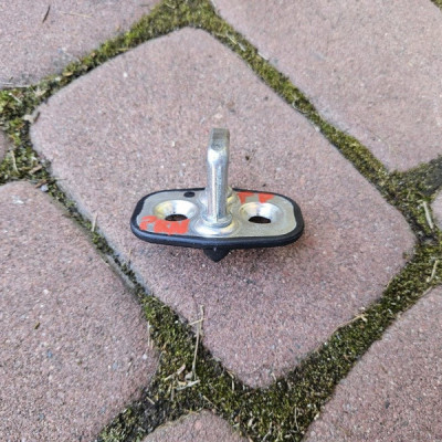 Odbojnik rygiel mocowanie drzwi zamka PROACE CITY Berlingo Combo E Rifter