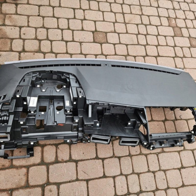 Deska konsola rozdzielcza 2024r PROACE CITY Berlingo Combo E Rifter