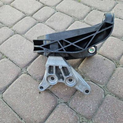 Łapa silnika poduszka 1.2 THP EB2PT PROACE CITY Berlingo Combo E Rifter