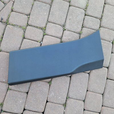 Obudowa osłona słupka lewa PROACE CITY Berlingo Combo E Rifter 98165193ZD