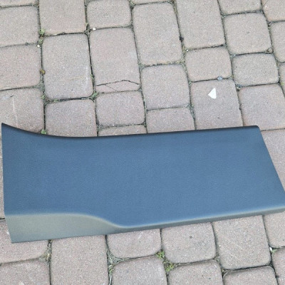 Obudowa słupka osłona słupek PROACE CITY Berlingo Combo E Rifter 9816519277