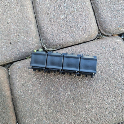 Zaślepka osłona konsoli PROACE CITY Berlingo Combo E Rifter 9817342577