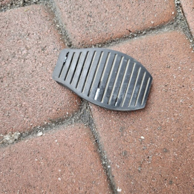 Guma gumka na pedał sprzęgła Opel ADAM 3801990121