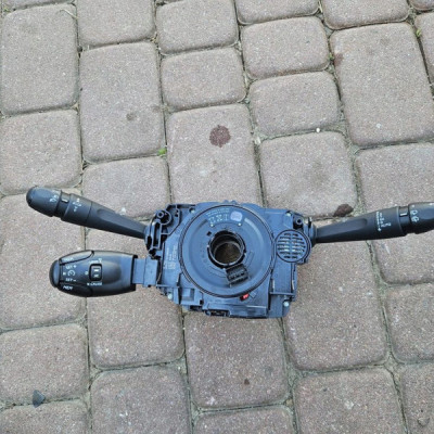 Przełącznik zespolony rogi PROACE CITY Berlingo Combo E Rifter 98312569ZD