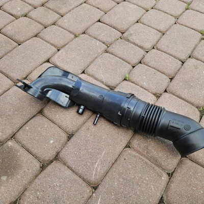 Rura dolot powietrza 1.2 THP PROACE CITY Berlingo Combo E Rifter 9833016780