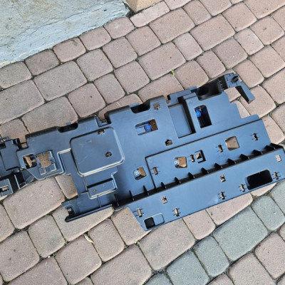 Mocowanie boczka tył bagażnik PROACE CITY Berlingo Rifter Combo E 981893478