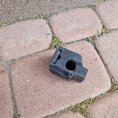 Odbojnik ogranicznik drzwi PROACE CITY Berlingo Rifter Combo E 9822849580