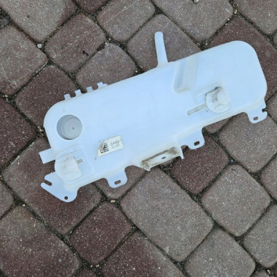Zbiorniczek spryskiwaczy PROACE CITY Berlingo Rifter Combo E 9851854480