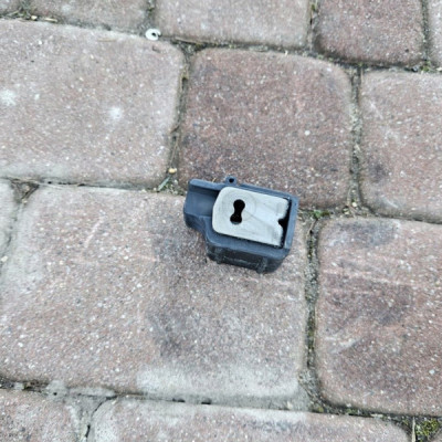 Odbojnik ogranicznik drzwi PROACE CITY Berlingo Rifter Combo E 9820967380