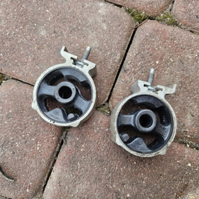 Uchwyt wieszak wydechu tłumika PROACE CITY Berlingo Rifter Combo E 743251