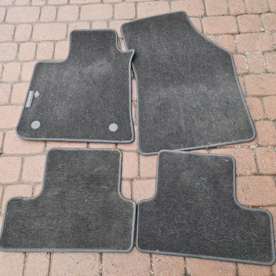 Dywan dywaniki wykładzina oryginał RENAULT MEGANE 4 IV