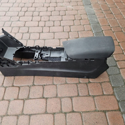 Tunel środkowy podłokietnik welurowy EUROPA RENAULT MEGANE 4 IV