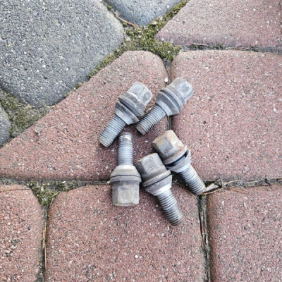 Sruba sruby kół koła RENAULT MEGANE 4 IV