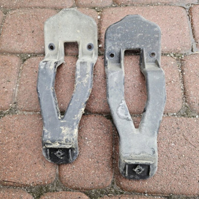 Ślizg tył tylny zderzaka mocowanie kombi RENAULT MEGANE 4 IV 850462964R