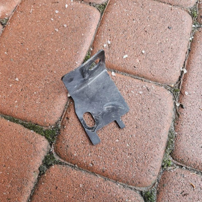 Uchwyt mocowanie wspornik belki przód RENAULT MEGANE 4 IV 215145977R