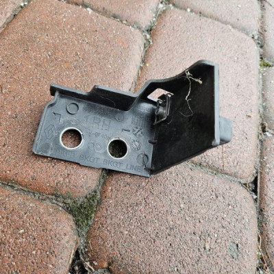 Uchwyt mocowanie wspornik chłodnic prawe RENAULT MEGANE 4 IV 625260317R