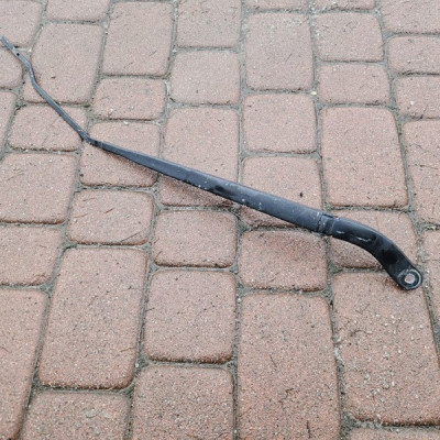 Ramie pióro wycieraczki PRAWE Europa RENAULT MEGANE 4 IV 288861068R