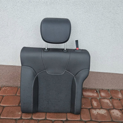 Kanapa tył tylna półskóra oparcie siedzisko Opel ADAM