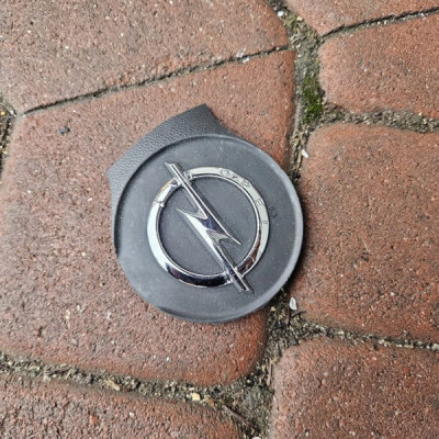 Znaczek logo emblemat poduszki kierowcy AIRBAG Opel ADAM