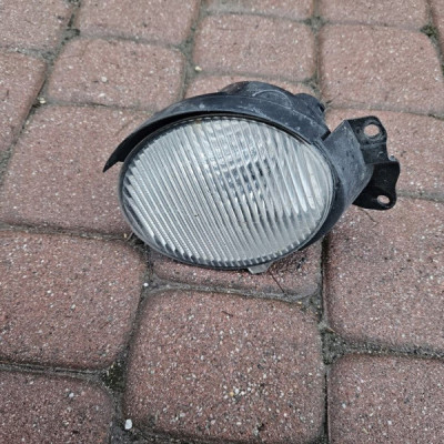 Kierunkowskaz przód przedni prawy zderzaka EUROPA Opel ADAM 13354581