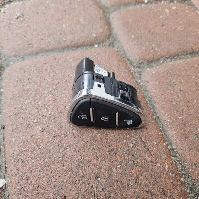 Przełącznik włącznik podgrzewanie fotela zamykanie Opel ADAM 39031632