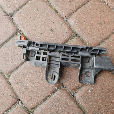 Ślizg mocowanie błotnika prawe kompletne Opel ADAM 13495491 13355311