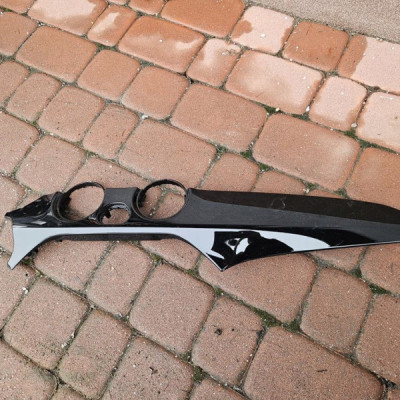 Listwa dekor deski osłona obudowa radia nawigacji Opel ADAM 13471537