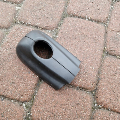 Obudowa osłona lusterka wnętrza Opel ADAM 13354471 13354470