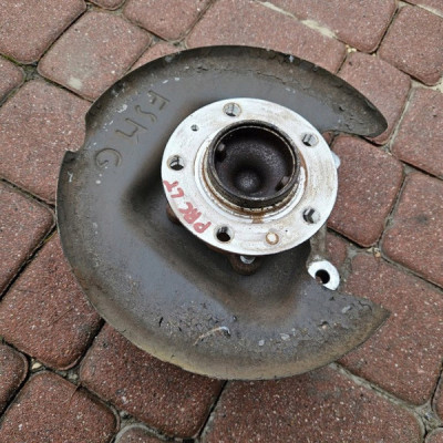 Zwrotnica piasta tył lewa PROACE CITY Berlingo Combo E Rifter 9813623480