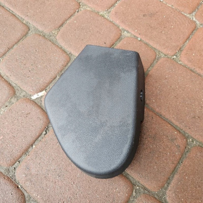 Obudowa osłona lewa fotela PROACE CITY Berlingo Combo E Rifter 156147481