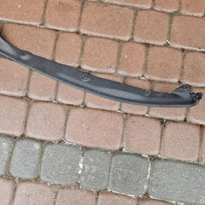 Absorber wyciszenie błotnika przód lewe drzwi Opel Insignia B 13463897